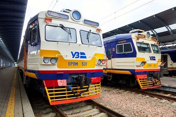 На Полтавщині змінюють курс кількох поїздів через ремонт колій