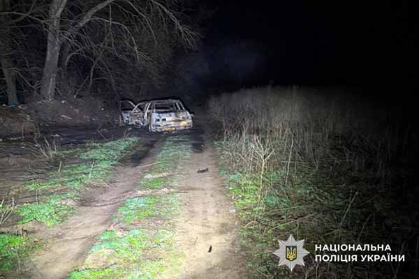 Загоряння автомобіля на Полтавщині: травмований водій