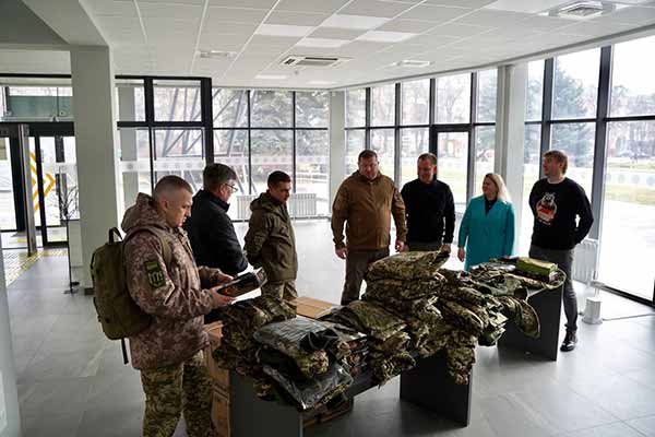 Військовим із Полтавщини передали ще 1320 комплектів зимового одягу