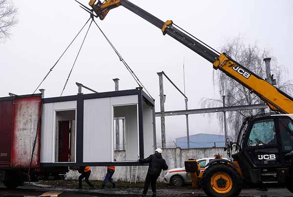 У Полтавській громаді монтують модульне містечко на 520 людей