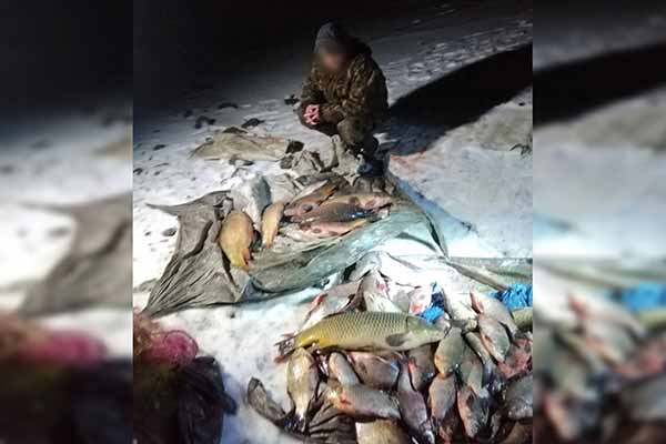 Поліцейські Полтавщини виявили браконьєра на Кременчуцькому водосховищі 