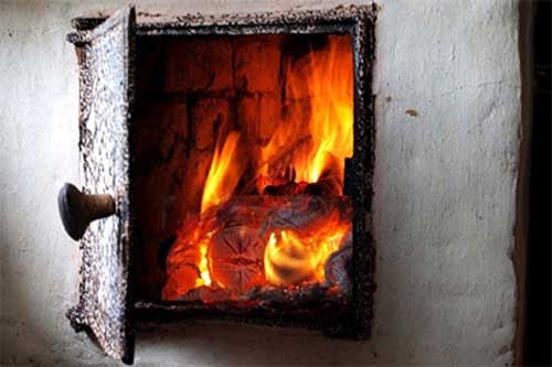 На Гребінківщині через ПППБ при влаштуванні опалювальної печі горів будинок