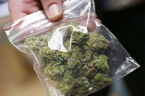 На ст. Полтава - Київська у чоловіка вилучено особливо небезпечний наркотичний засіб