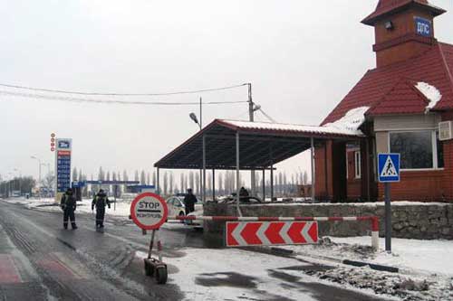 На території Полтавщини розташовано три стаціонарні пости Державтоінспекції