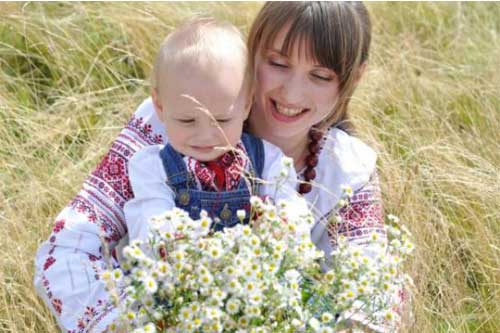 На Гребінківщині відбувся благодійний концерт присвячений Дню Матері