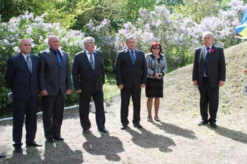 На Гребінківщині у Пироговій Леваді вшанували загиблих земляків