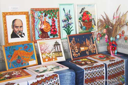 Юні художники Гребінківської музичної школи стали переможцями обласного конкурсу