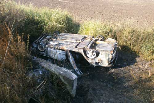 На Гребінківщині вщент згорів автомобіль