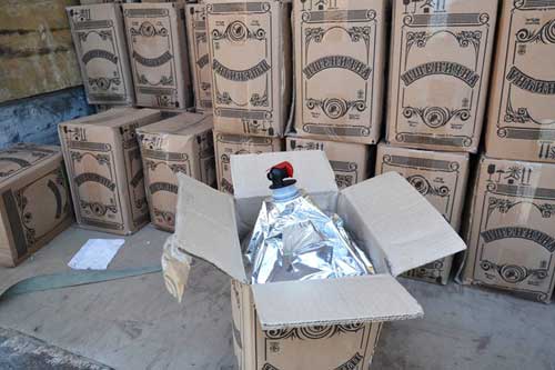 На Полтавщині вилучили нелегальну горілку на суму 1 млн грн