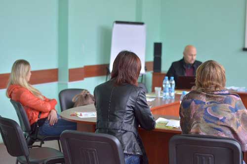 В Пирятині переселенців вчать самодопомозі