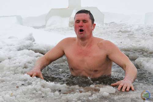 Водохреще, Гребінка, купання