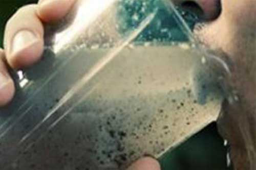 На Гребінківщині селяни десятки літ були змушені пити воду з гасом