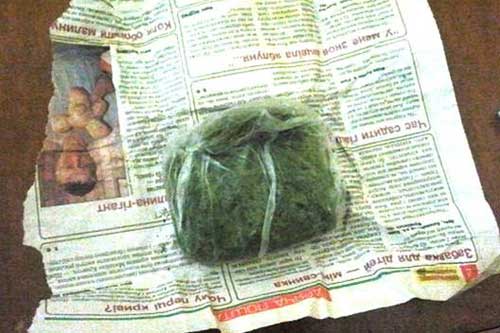 У Гребінківському ломбарді поліцейські вилучили наркотики