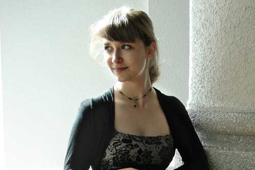 Комар Анна В’ячеславівна, учениця 11 класу Гребінківської ЗОШ І-ІІІ ст. № 1.