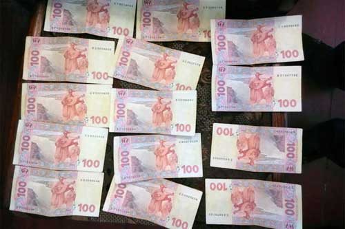 Гребінка, крадіжка грошей