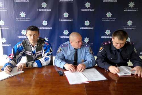 На Гребінківщині правоохоронці проводять профілактичну роботу в закладах освіти