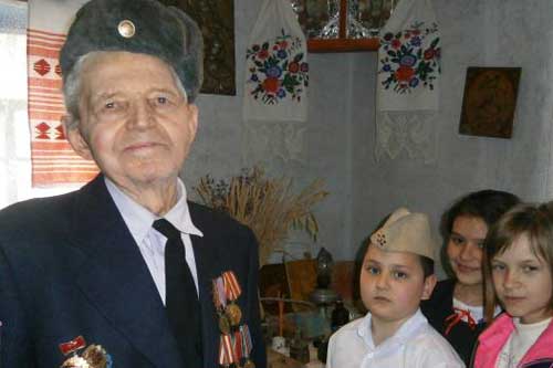 Гребінківський районний музей поповнився унікальними експонатами від хлібороба 