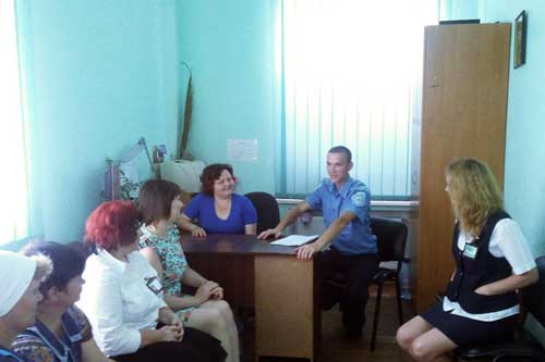 У Гребінці дільничний інспектор зустрівся з представниками залізниці