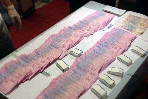 На Полтавщині затримано працівника прокуратури на отриманні 195 тисяч гривень 