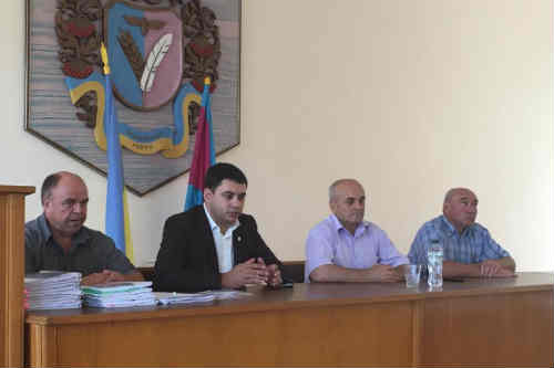 Полтавський Держгеокадастр виділив землю 29 атовцям із Гребінки