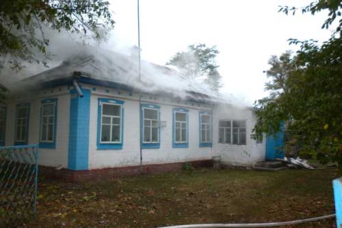 На Гребінківщині знову палав будинок