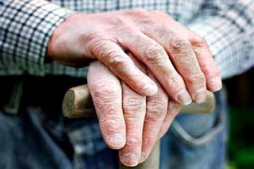 На Гребінківщині чоловік викрав гроші у свого знайомого які витратив на пиво та горілку