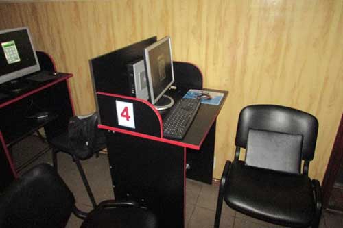 У Гребінці поліцейські припинили діяльність двох закладів незаконного грального бізнесу