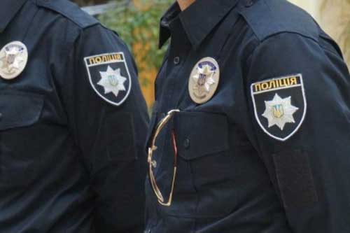 Полтавська поліція готується до повного переходу на однострій з 2017 року