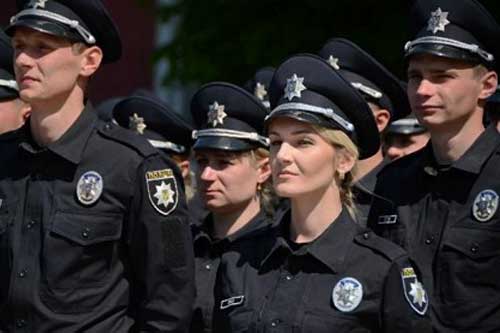 За тиждень донабору до поліції Полтавщини вже надійшло 717 анкет