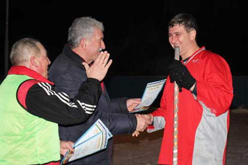 У Пирятині пройшов перший офіційний турнір із хокею