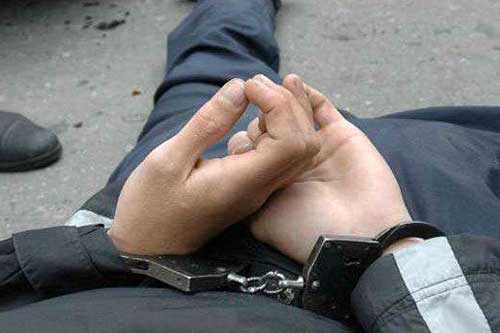 У Пирятині затримано зловминика, який побив та відібрав гроші у місцевого жителя