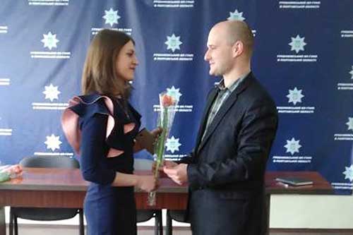 У Гребінківському відділі поліції привітали жінок зі святом весни