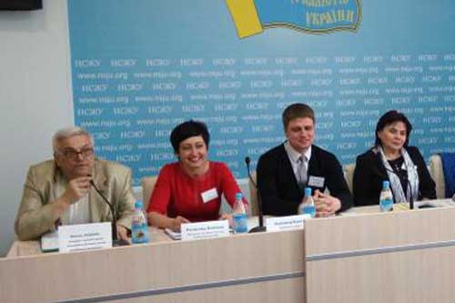 «Гребінчині вечорниці» представили столичним журналістам 