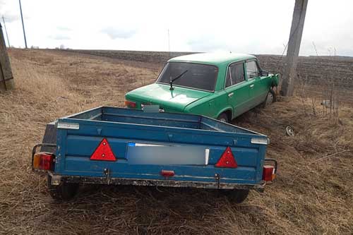 На Полтавщині злодій викрав автомобіль та втратив у ДТП (ФОТО)