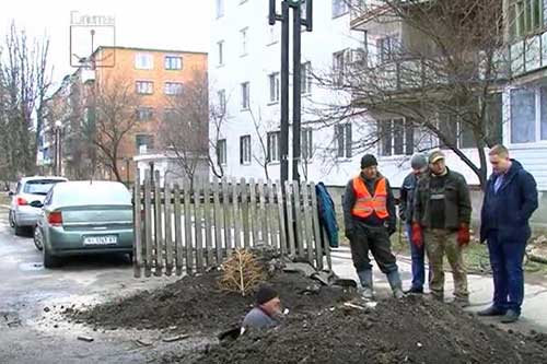 В Гребінці "киплять" весняні роботи (ВІДЕО)