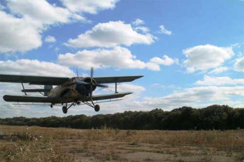 На Гребінківщині роботи в полі розпочалися з підживлення