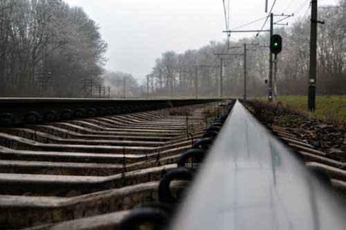 У Лубнах 16-річний хлопець впав з мосту на залізничні колії