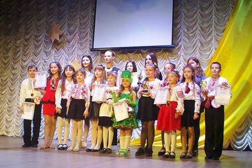 На Гребінківщині відбувся районний дитячий вокальний фестиваль-конкурс «Зорепад 2017»