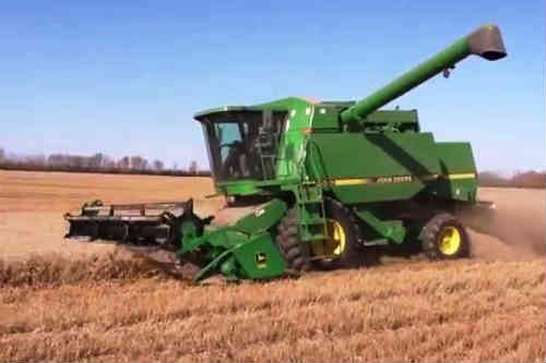 В Гребінківському районі триває збирання ранніх зернових