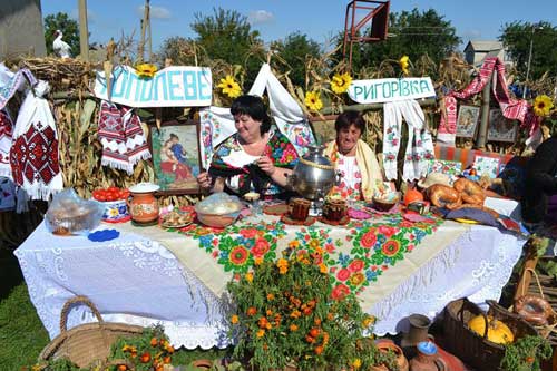Міжнародний фестиваль культури "Гребінчині вечорниці" зібрав таланти на хуторі Убіжище