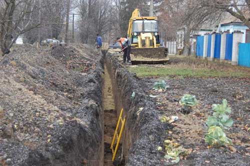 У Гребінці будують водогін за 2 мільйона гривень