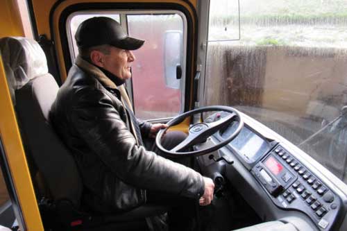 У Гребінківській громаді придбали новий шкільний автобус