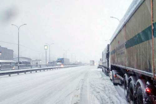 У Пирятинському та Лубенському районах Полтавщини ліквідовують наслідки негоди