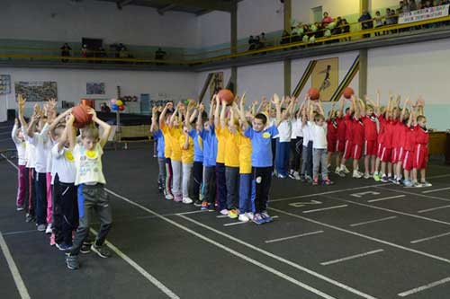 У Гребінці відбулися змагання «Веселі старти» серед школярів