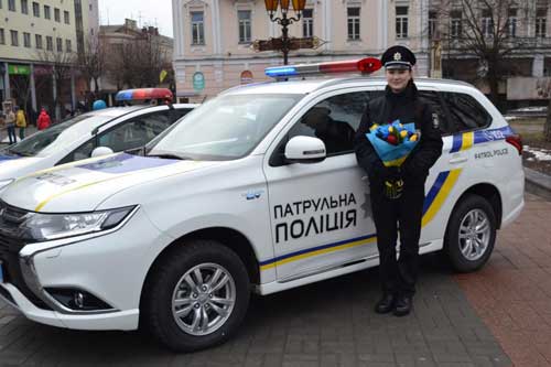 На дорогах Полтавщини дорожня патрульна поліція збільшила кількість патрулів