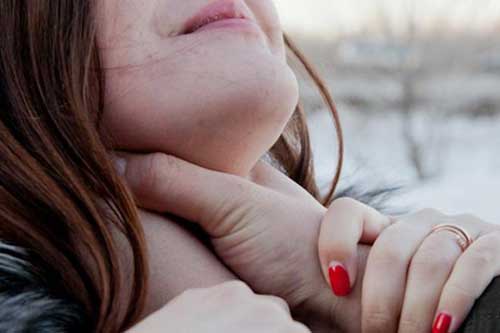 Рецидивіст задушив молоду дівчину, уродженку Полтавщини, через прикраси