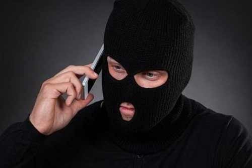 На Полтавщині пенсіонерка віддала шахраям тисячу доларів