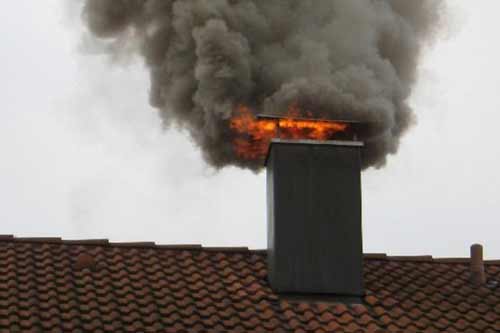 У Гребінці врятували від знищення вогнем житловий будинок