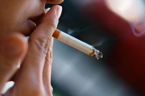 псевдополіцейський ошукав перехожого 