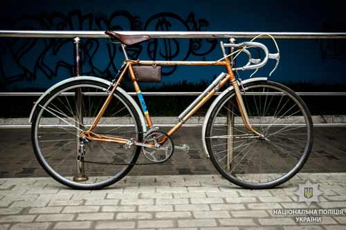 У Лубнах дільничні офіцери поліції повернули власнику викрадений велосипед